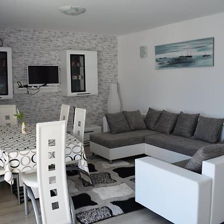Apartmani Celjak Pag Town Exterior foto