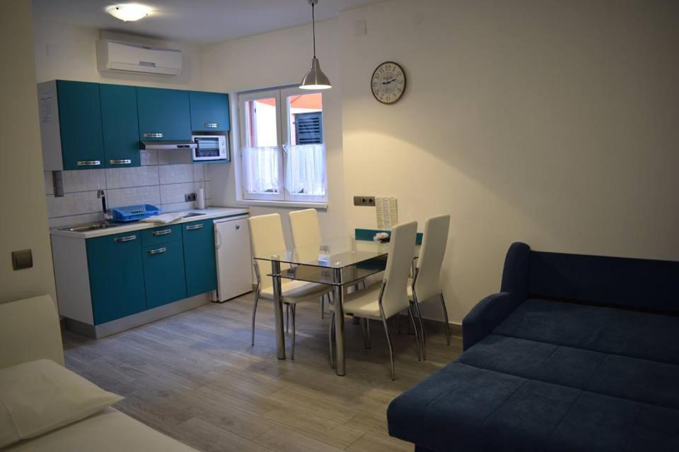 Apartmani Celjak Pag Town Exterior foto