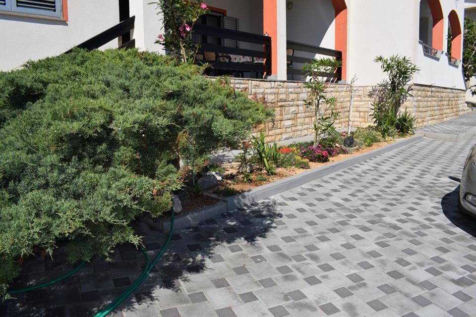 Apartmani Celjak Pag Town Exterior foto
